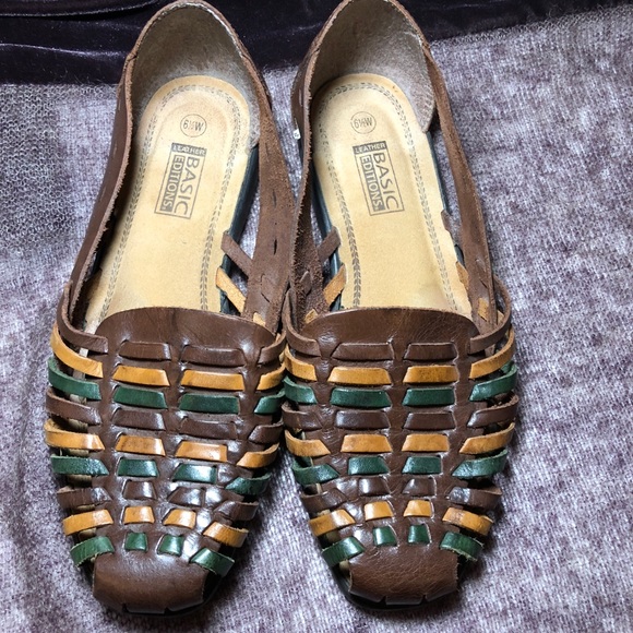 Shoes - Retro Boho Leather Slip In’s